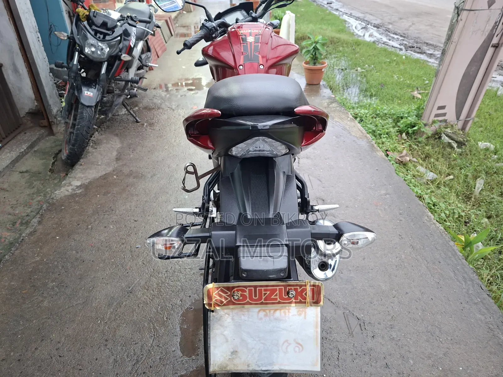 Suzuki Gixxer Monotone 2023 Red