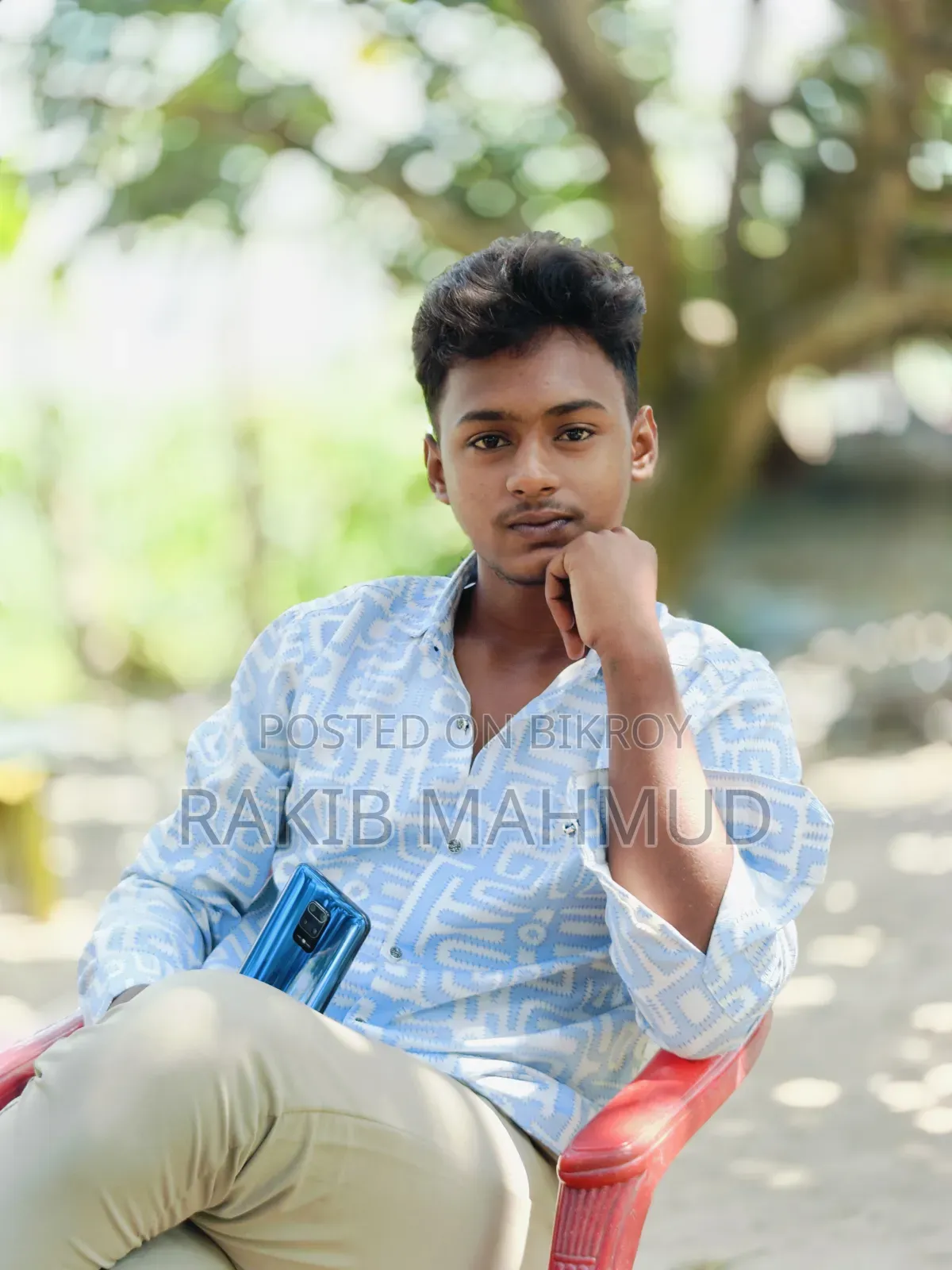 সেলসম্যান/সেলস অ্যাসিস্ট্যান্ট