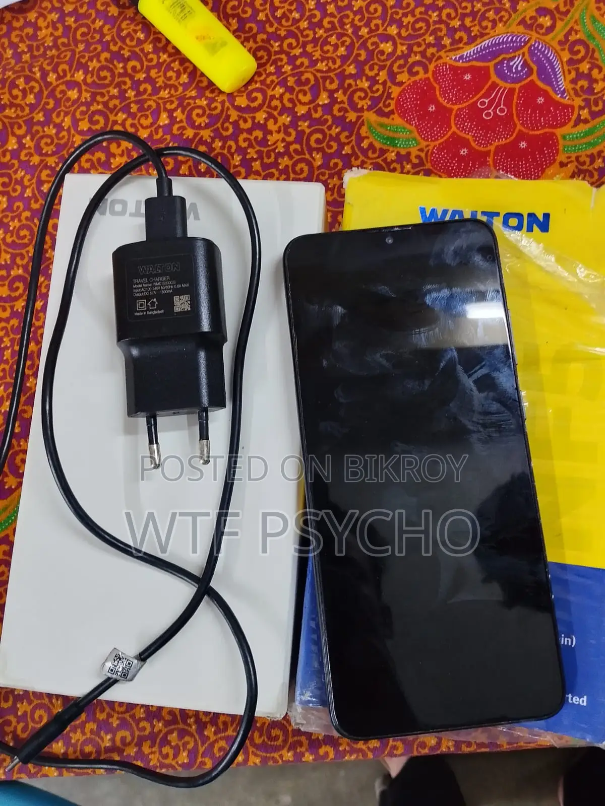 Walton 32 GB Black