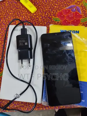 Walton 32 GB Black