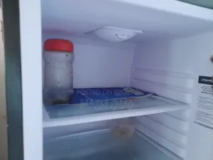 ফ্রিজ বিক্রি হবে