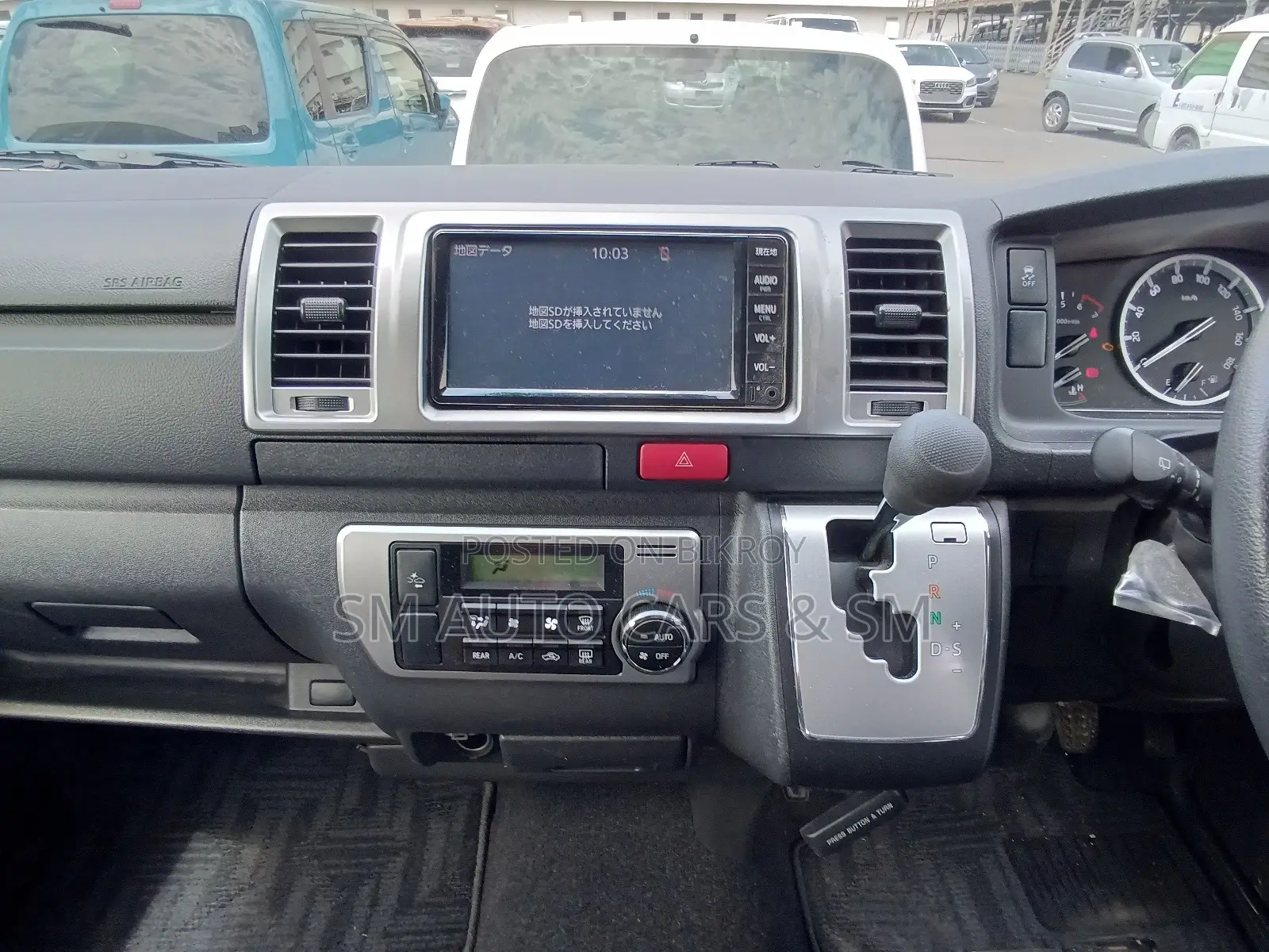 Toyota HiAce 2021 Black