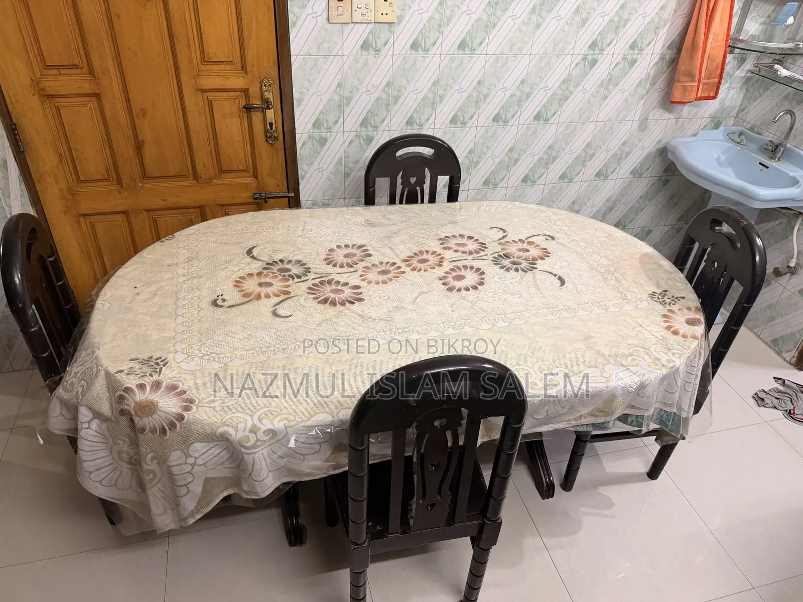 টেবিল বিক্রির জন্য