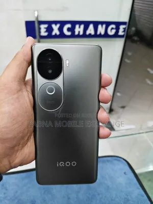 iQOO 128 GB Black