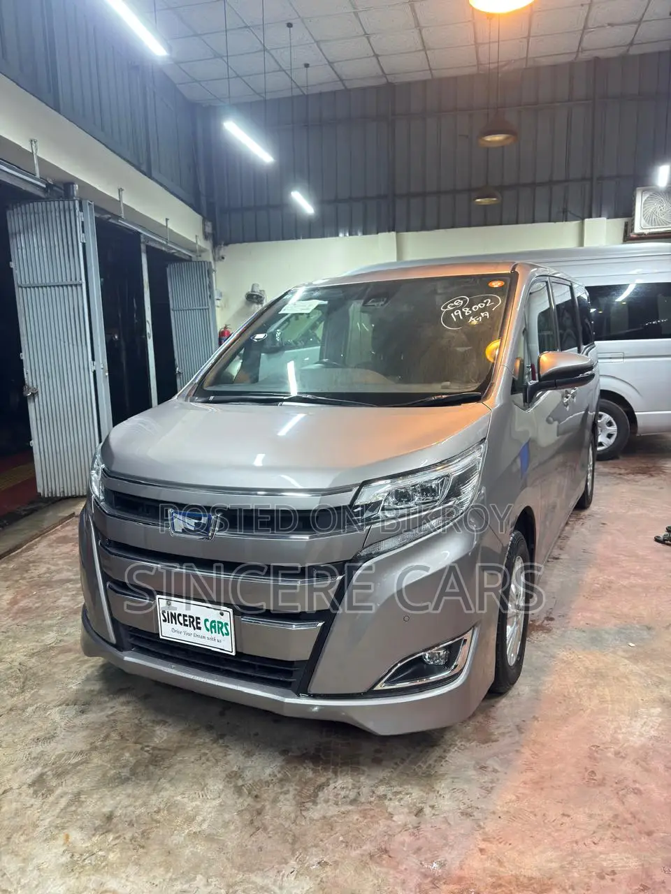 Toyota Noah 2021 Brown