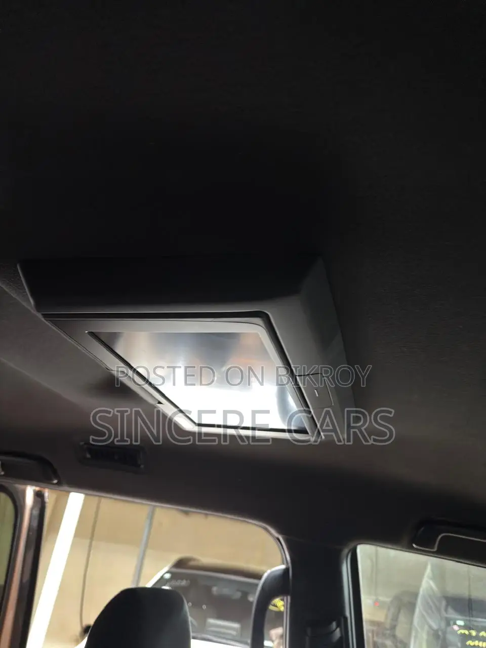Toyota Noah 2021 Brown