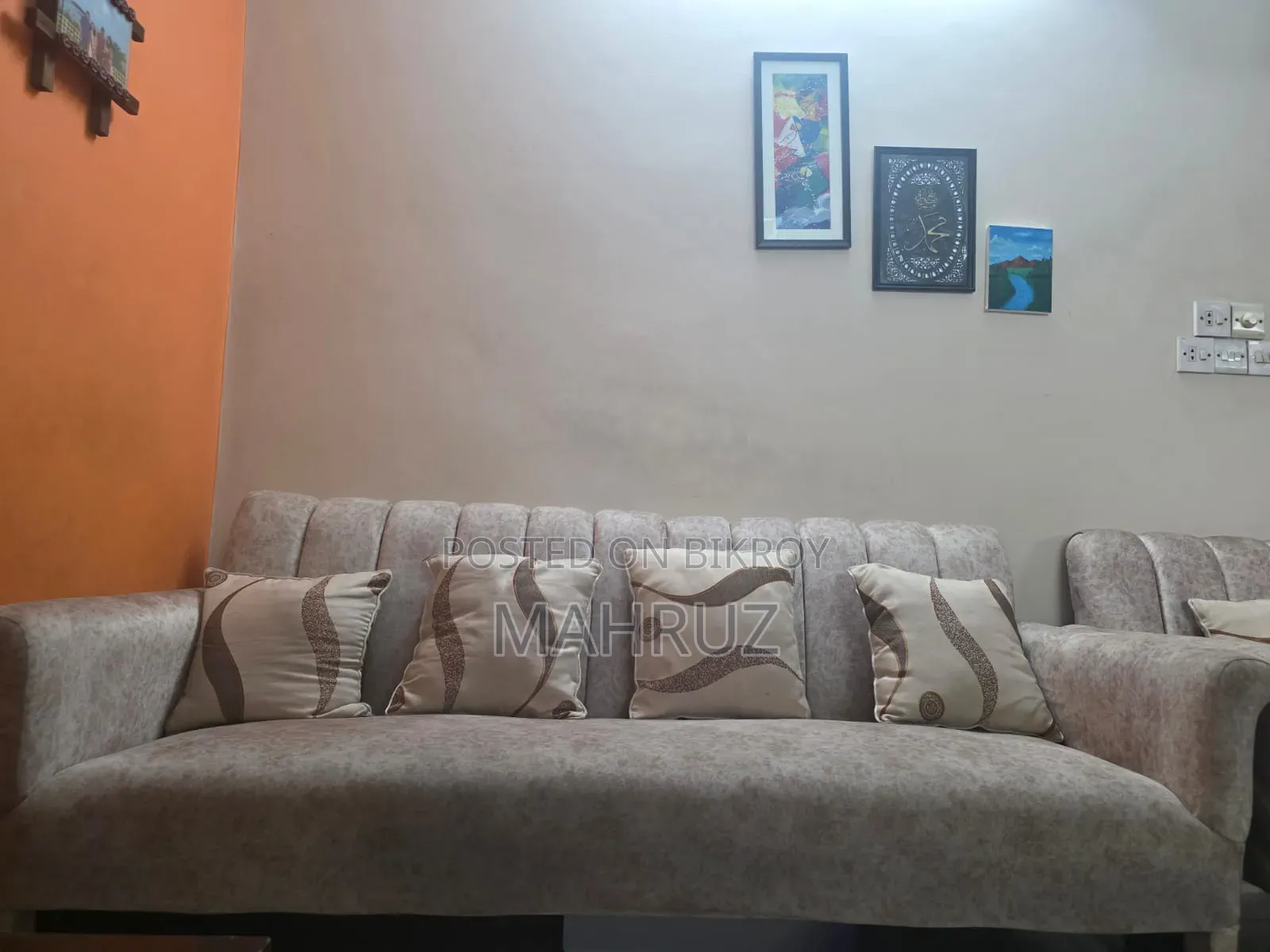 10 Seated Sofa Set