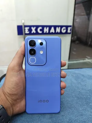 iQOO Z10x 256 GB Blue