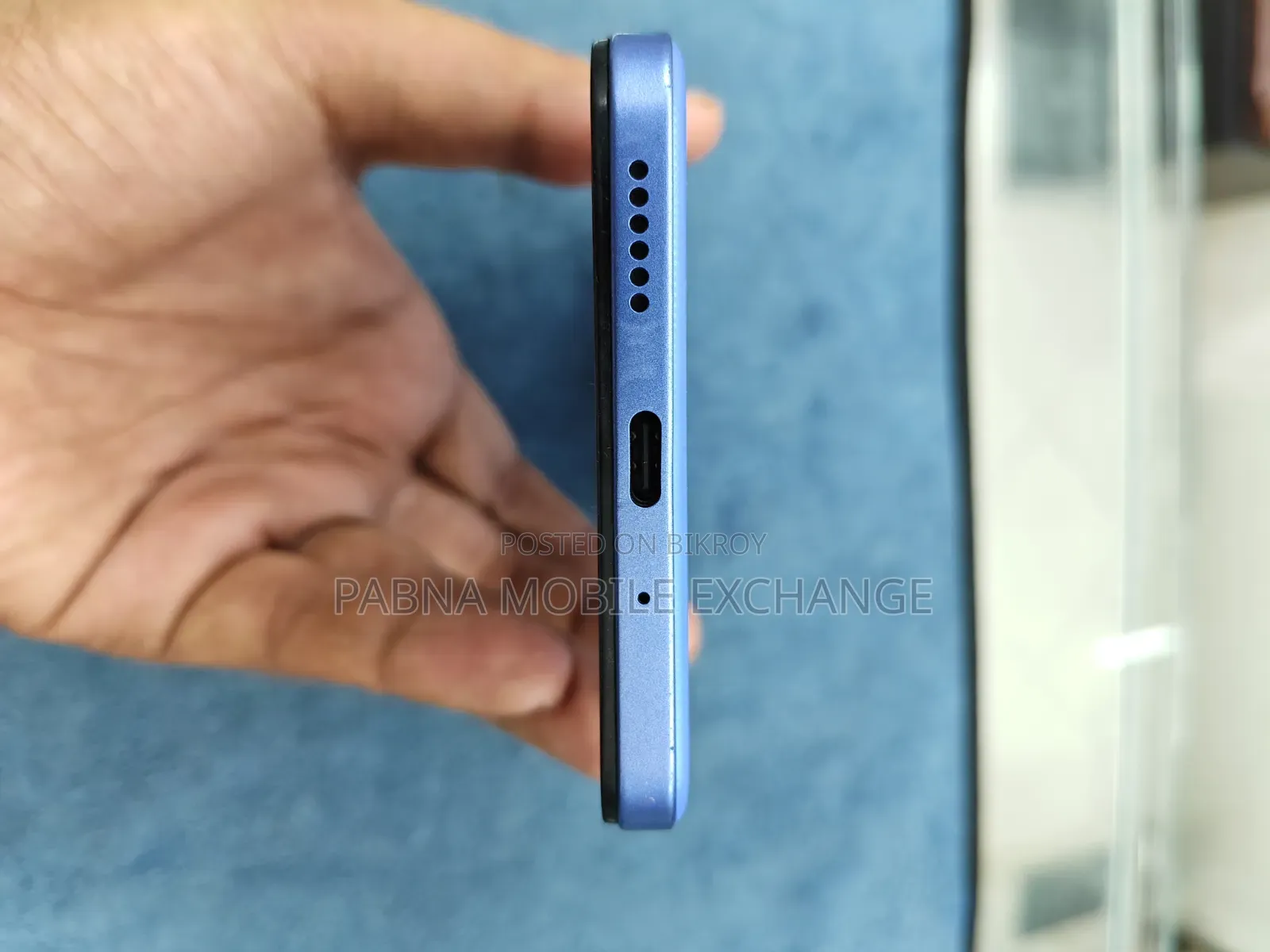 iQOO Z10x 256 GB Blue