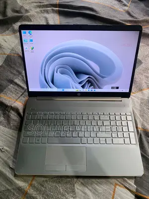 Laptop HP 8GB Intel Core I3 HDD 1T