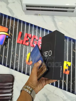 Vivo iQOO Neo9 256 GB Black
