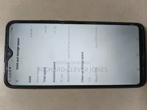 Vivo Y11 32 GB