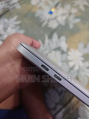 Laptop Apple MacBook Pro 8GB Apple M1 Pro eMMC 256GB