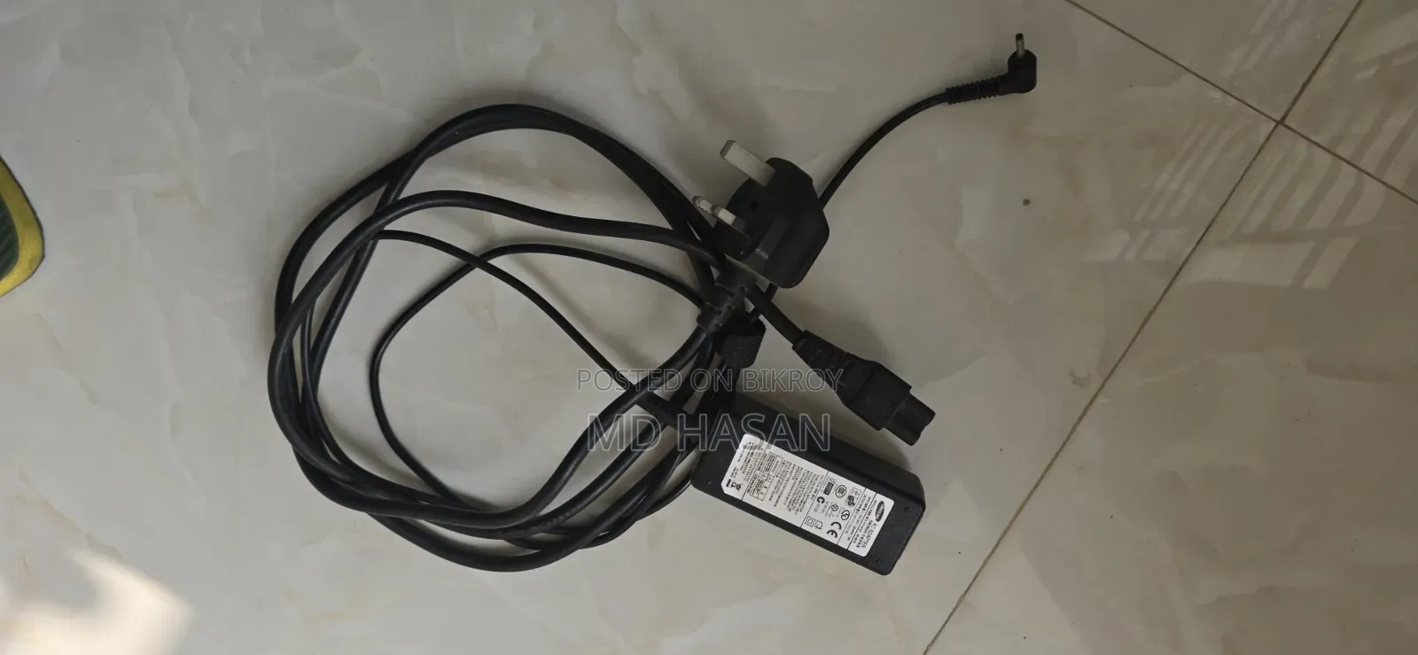 ল্যাপটপ Samsung NP535U3C 4GB AMD A4 SSD 512GB