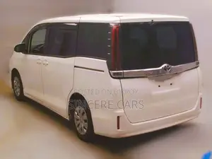 Toyota Noah 2021 Pearl