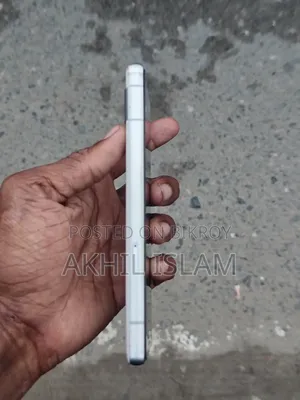 গুগল পিক্সেল ৭এ ১২৮ জিবি হোয়াইট