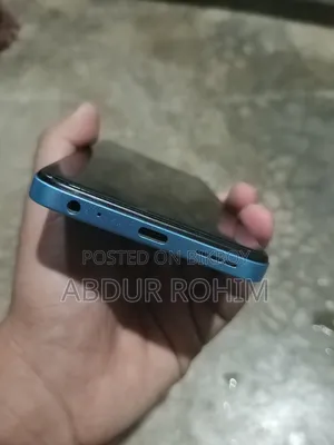 Infinix Hot 30i 128 GB