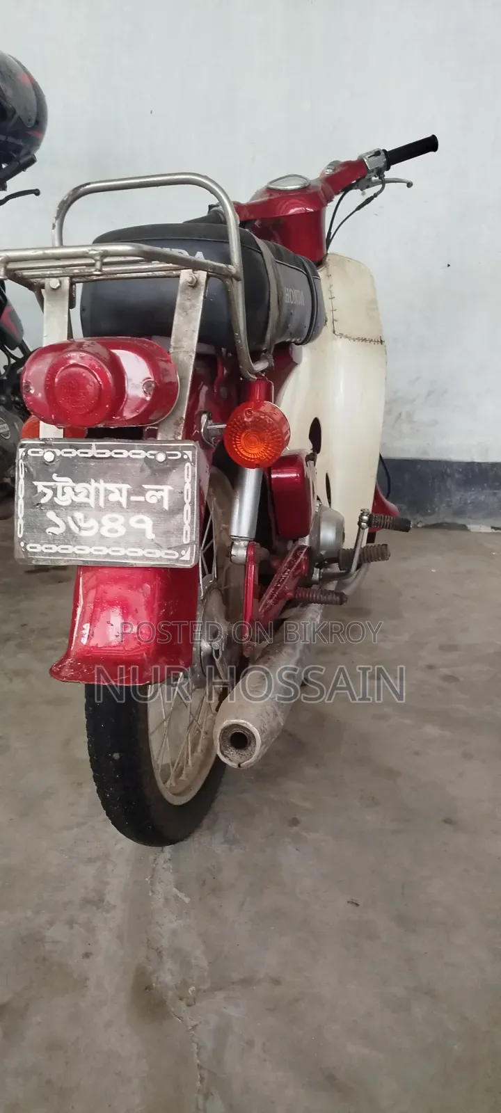 Honda CB 2000 Red
