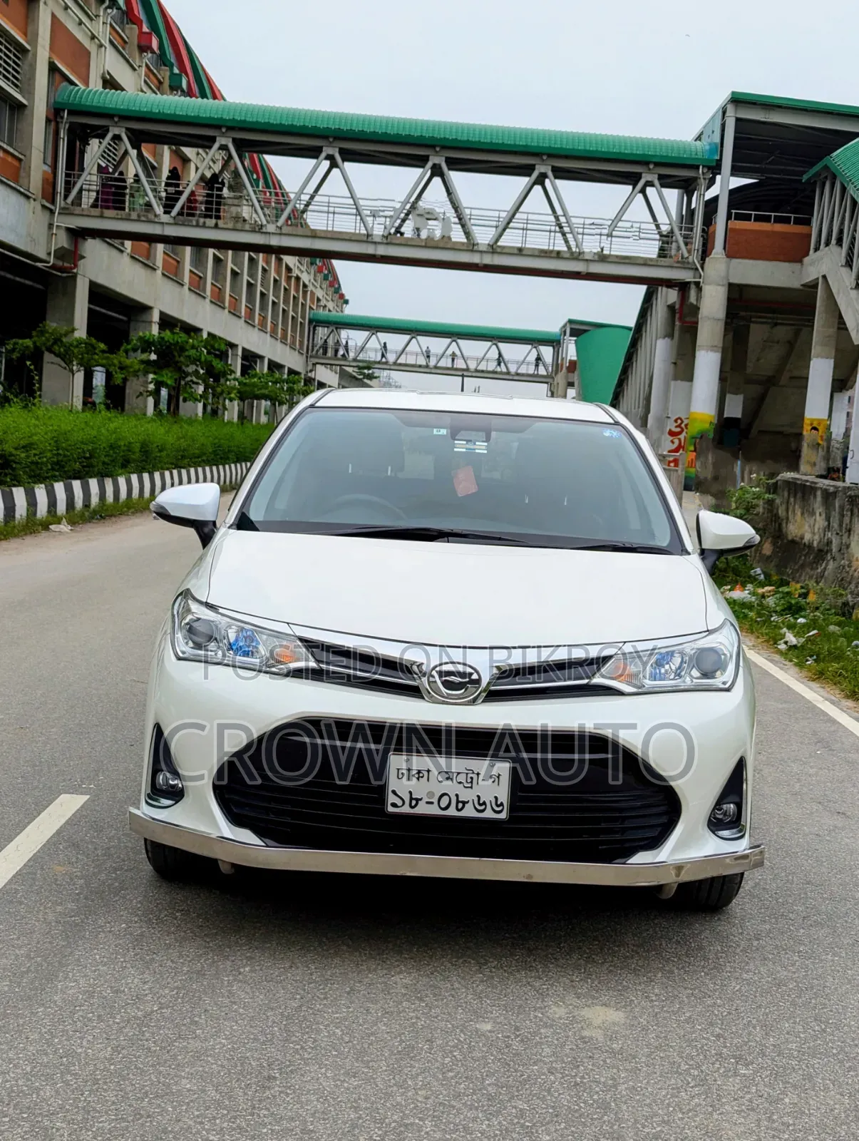 Toyota Corolla Fielder 2018 Pearl