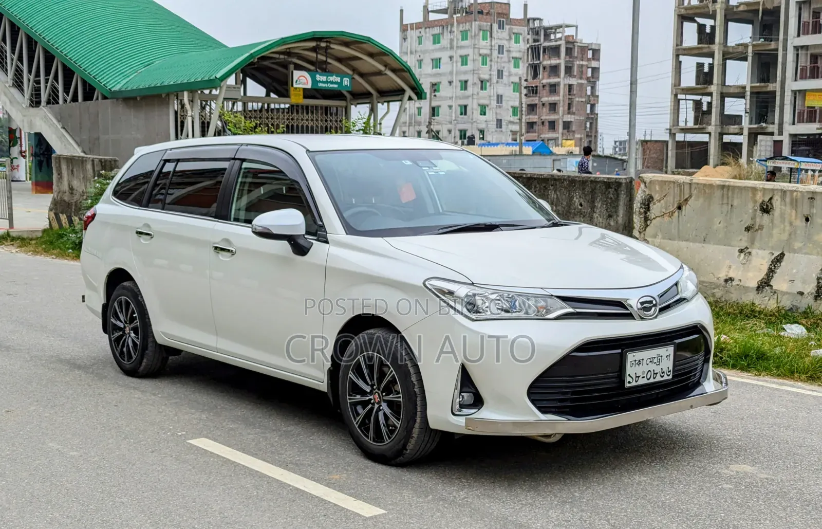 Toyota Corolla Fielder 2018 Pearl