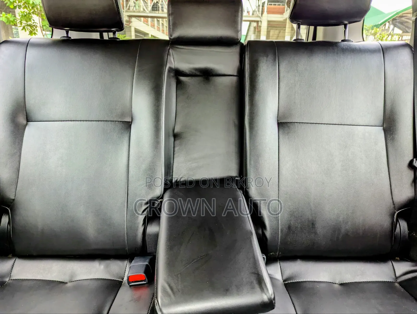 Toyota Corolla Fielder 2018 Pearl