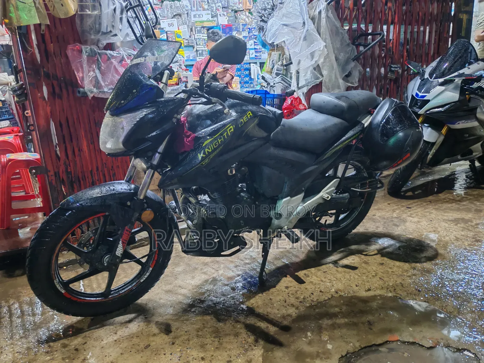 Runner Knight Rider V2 2021 কালো