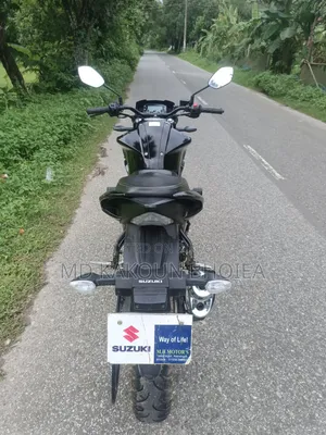 সুজুকি জিক্সার মনোটোন ২০২৪ কালো