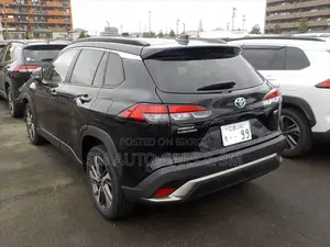 Toyota Corolla Cross 1.8 Hybrid FWD 2022 Black