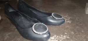 অমনি লেডিস সু