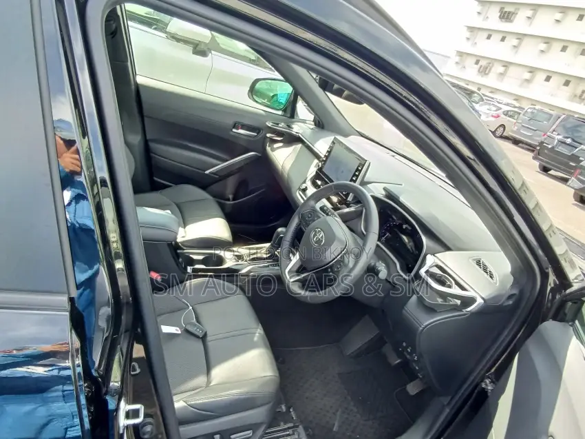 Toyota Corolla Cross 1.8 Hybrid FWD 2022 Black
