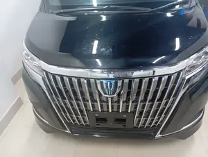 Toyota Noah ১.৮ ফ্রন্ট হুইল ড্রাইভ হাইব্রিড (৭ সিটার) ২০২১ কালো
