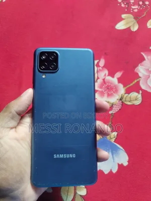 Samsung Galaxy A12 128 GB Blue
