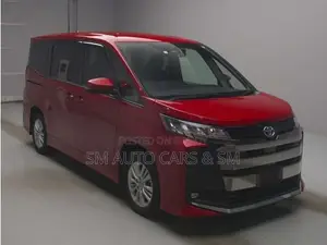 Toyota Noah 2023 Red