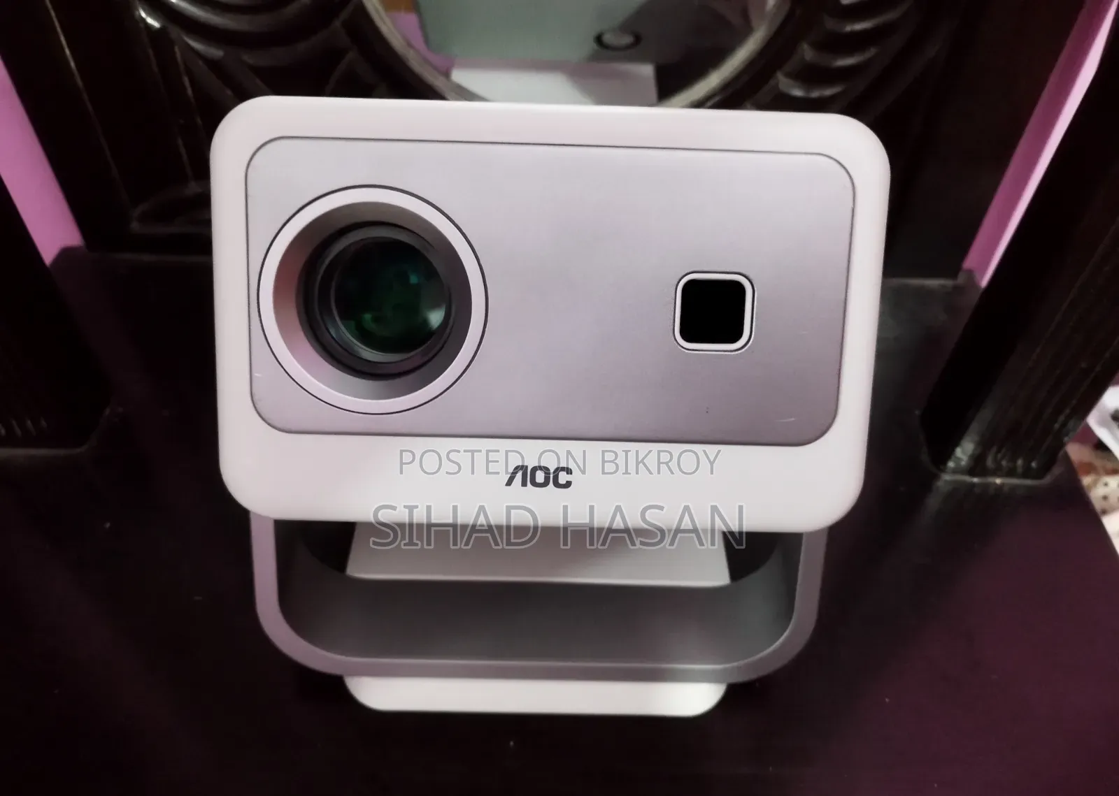Aoc Rs6 Smart Projector /1080p With Electric Focus