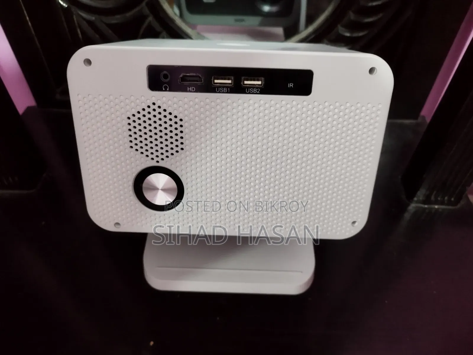 Aoc Rs6 Smart Projector /1080p With Electric Focus