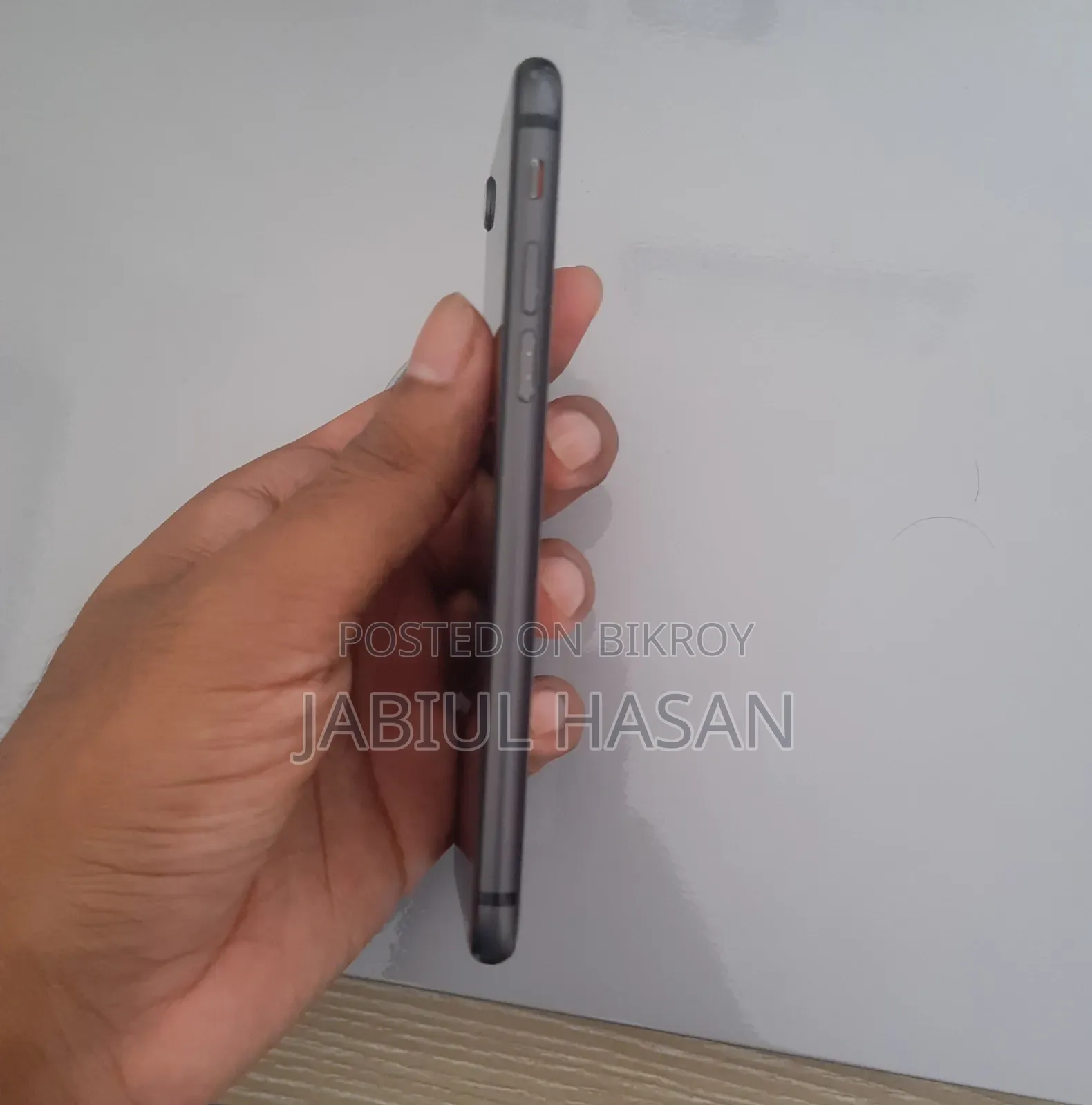 অ্যাপল আইফোন ৮ ৬৪ জিবি কালো