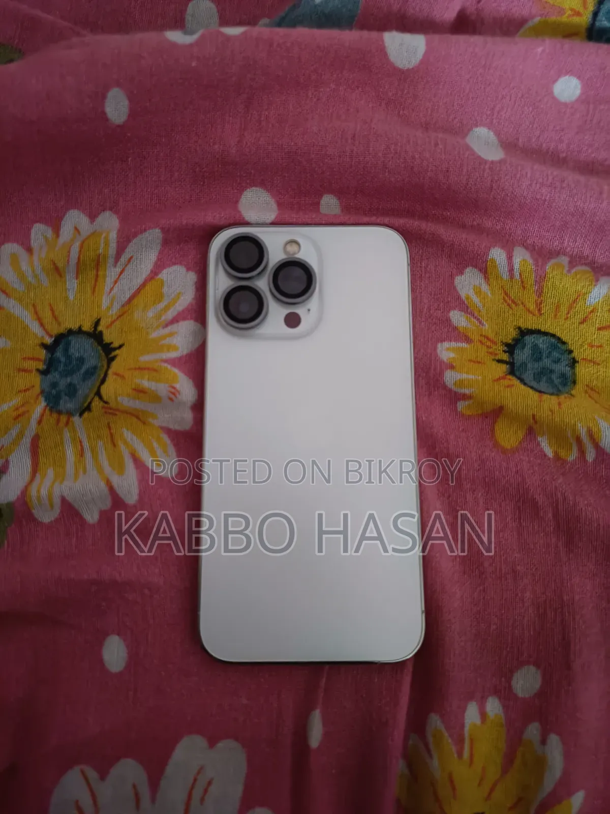 অ্যাপল আইফোন ১৩ প্রো ১২৮ জিবি হোয়াইট