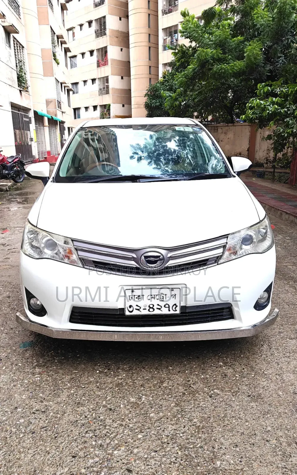 Toyota Axio 2012 Pearl
