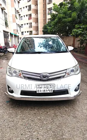 Toyota Axio 2012 Pearl