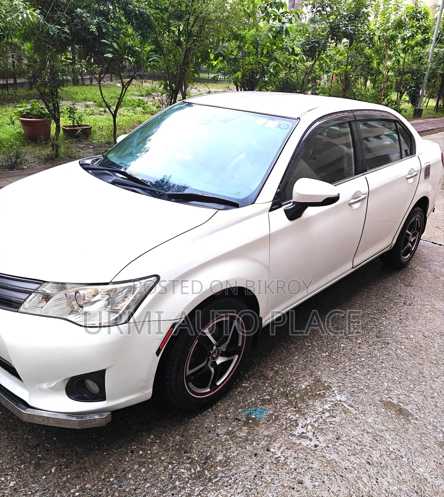 Toyota Axio 2012 Pearl