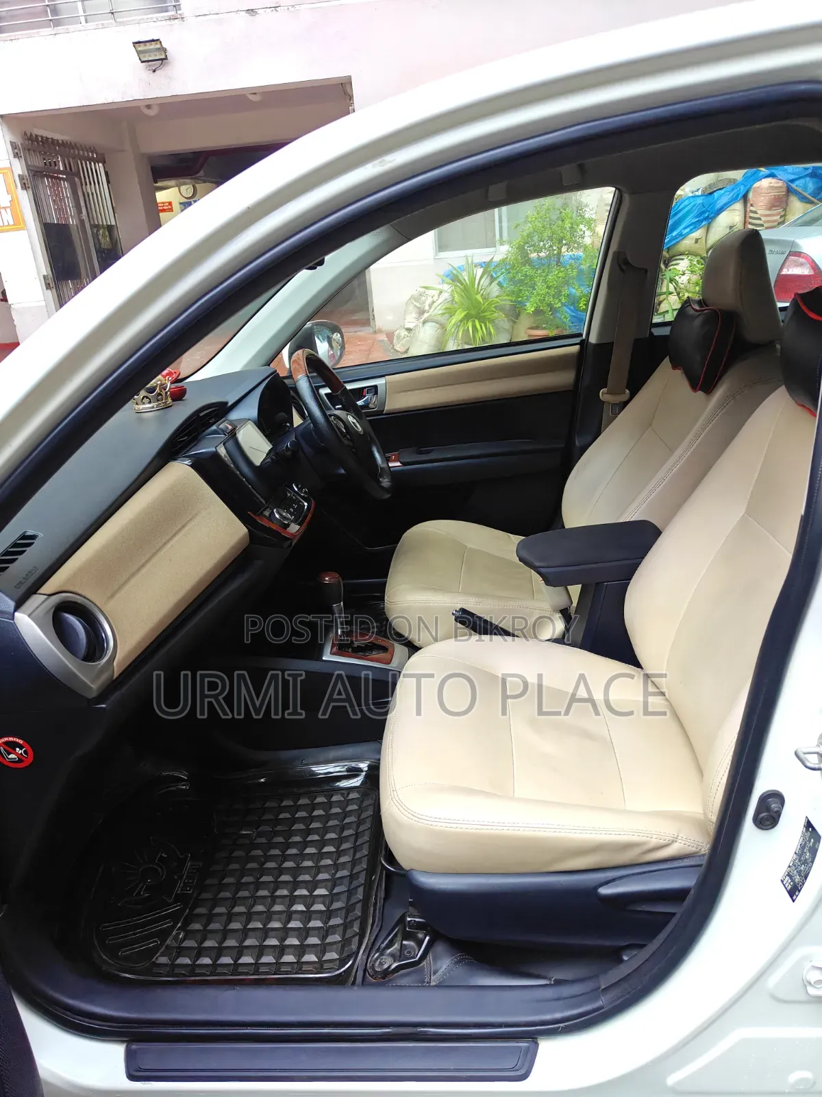 Toyota Axio 2012 Pearl