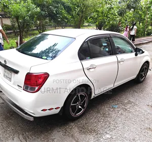 Toyota Axio 2012 Pearl
