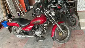 Yamaha 2007 Red