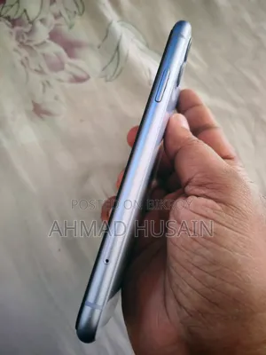 Apple iPhone 11 64 GB Purple