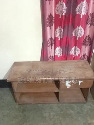 টিভি/কম্পিউটার টেবিল বিক্রি হবে মজবুত প্লাইউড তৈরি।