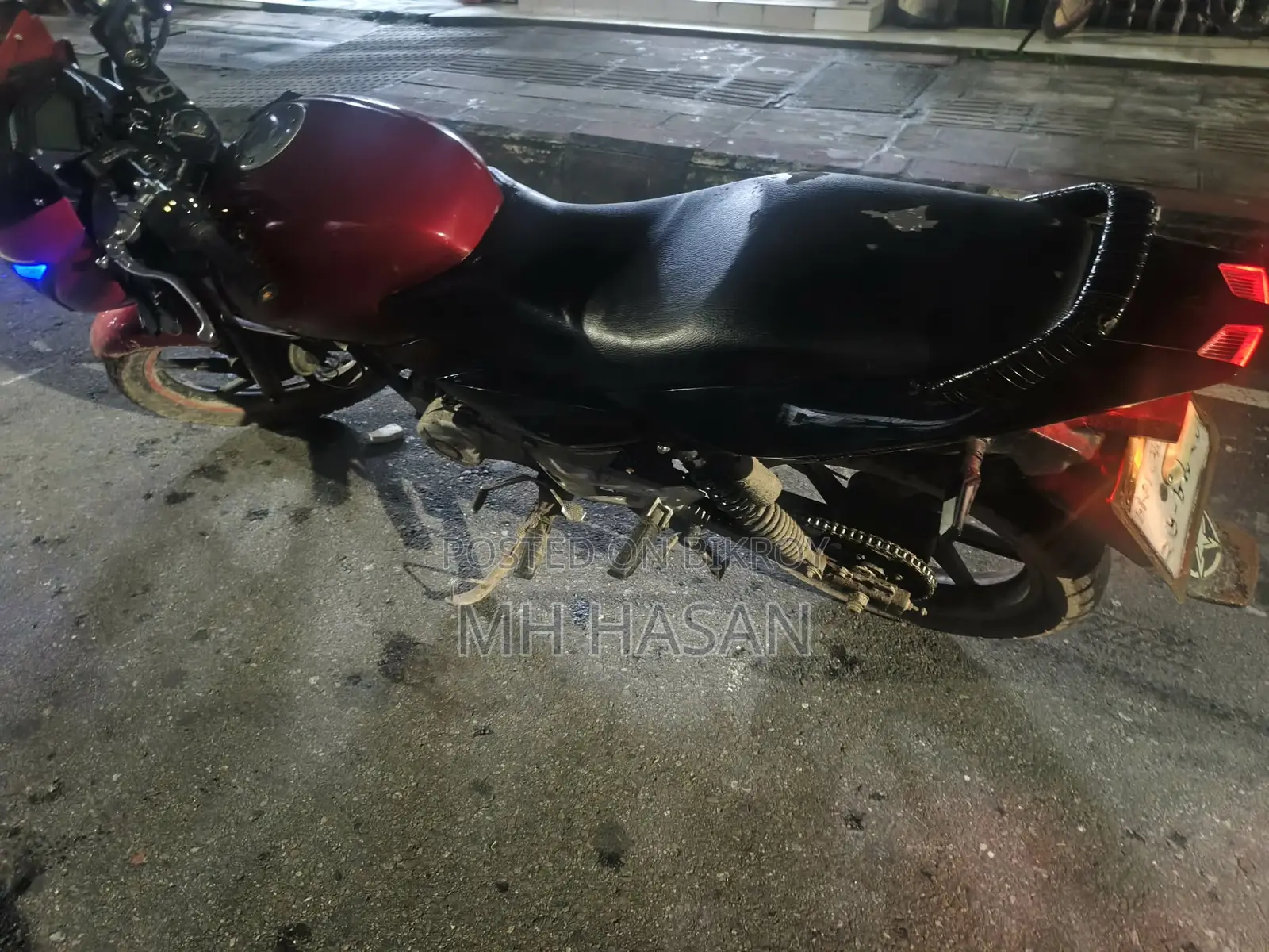 নিউ পারসাং ই-ট্র্যাকার ২০১৮ রেড