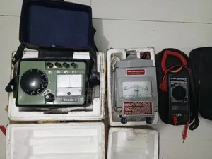 ক্লিপণ, আর্ট, মেগার
