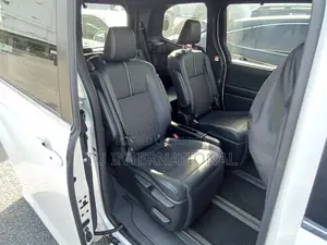 Toyota Noah 2022 Pearl