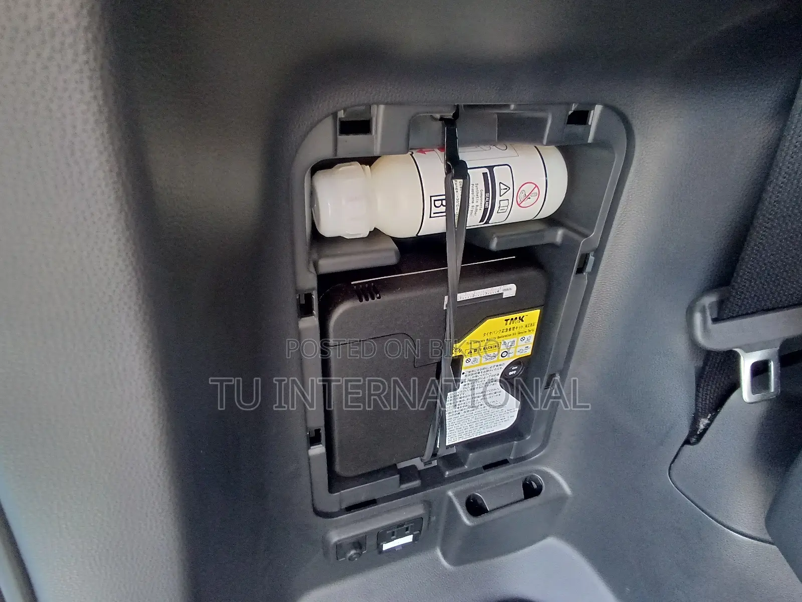 Toyota Noah 2022 Pearl
