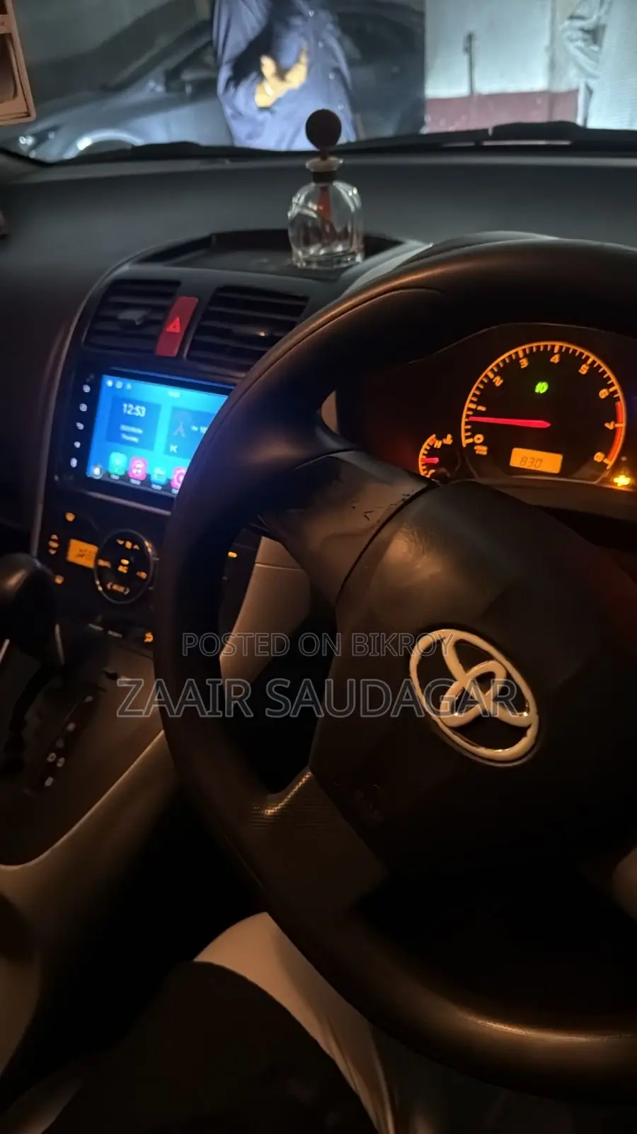 Toyota Auris 2011 Gray